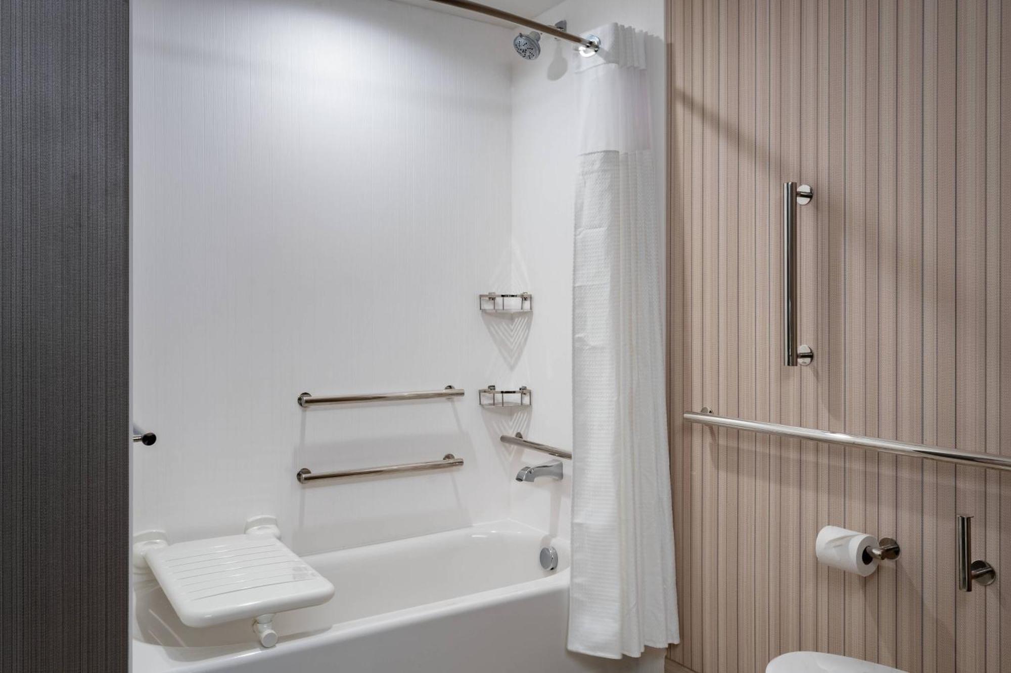 Courtyard By Marriott Port St. Lucie Tradition Экстерьер фото